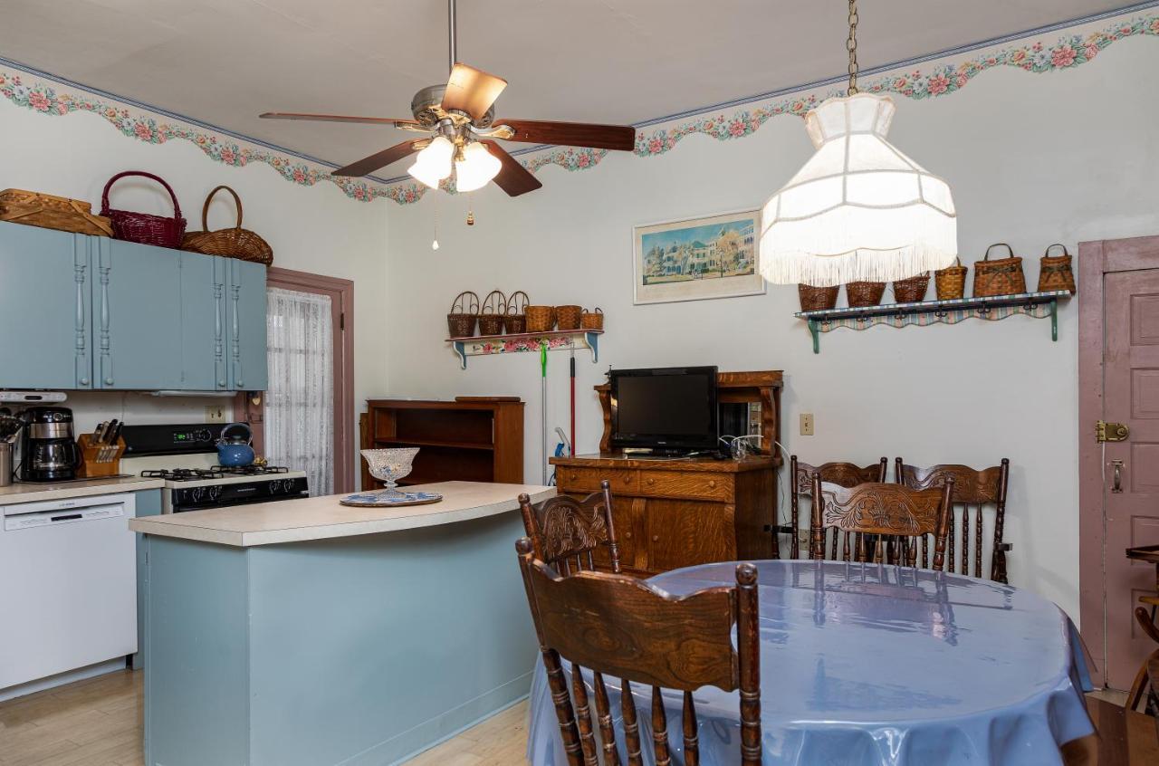 Antoinette'S Apartments & Suites Cape May Dış mekan fotoğraf